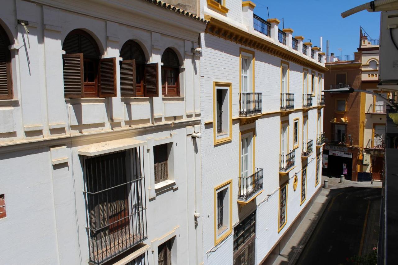 Wish Suite Campana De Sevilla Exterior photo